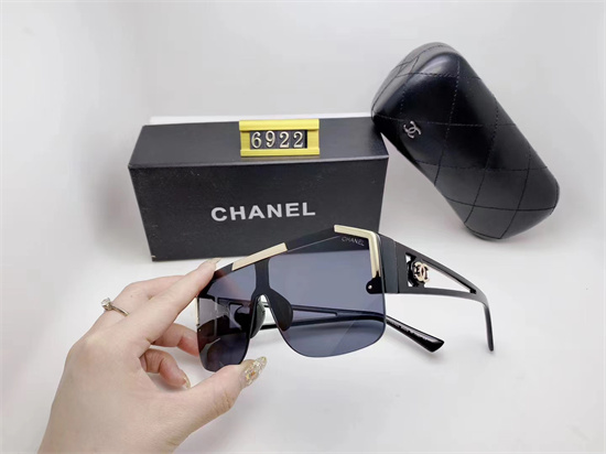 Chanel Sunglass A 068